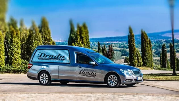 Transport von Verstorbenen durch Drnda Transport von Verstorbenen durch Drnda